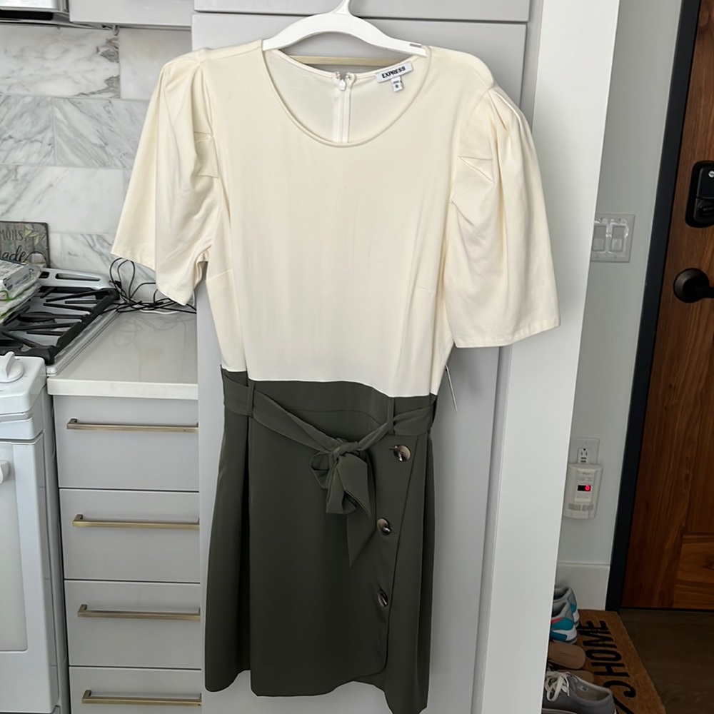 Express Dress/ Cream and army green